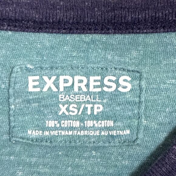 Express Men’s 3/4 Sleeve Tee Shirt Size XS Green & Blue Soft Baseball Style - Picture 3 of 6